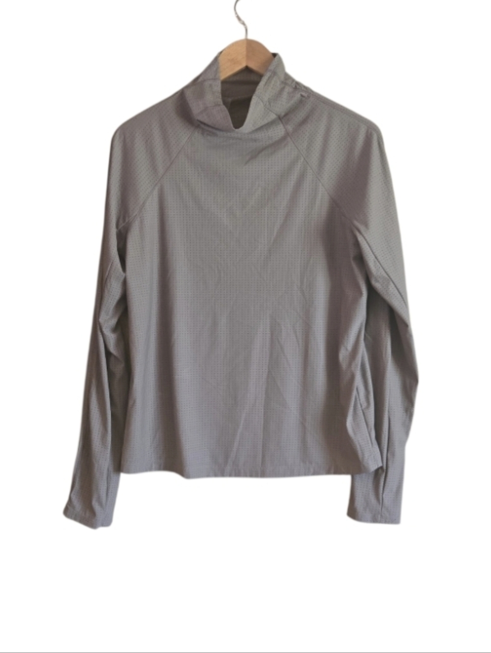 CALIA by Carrie Underwood Taupe Long Sleeve Athletic Shirt